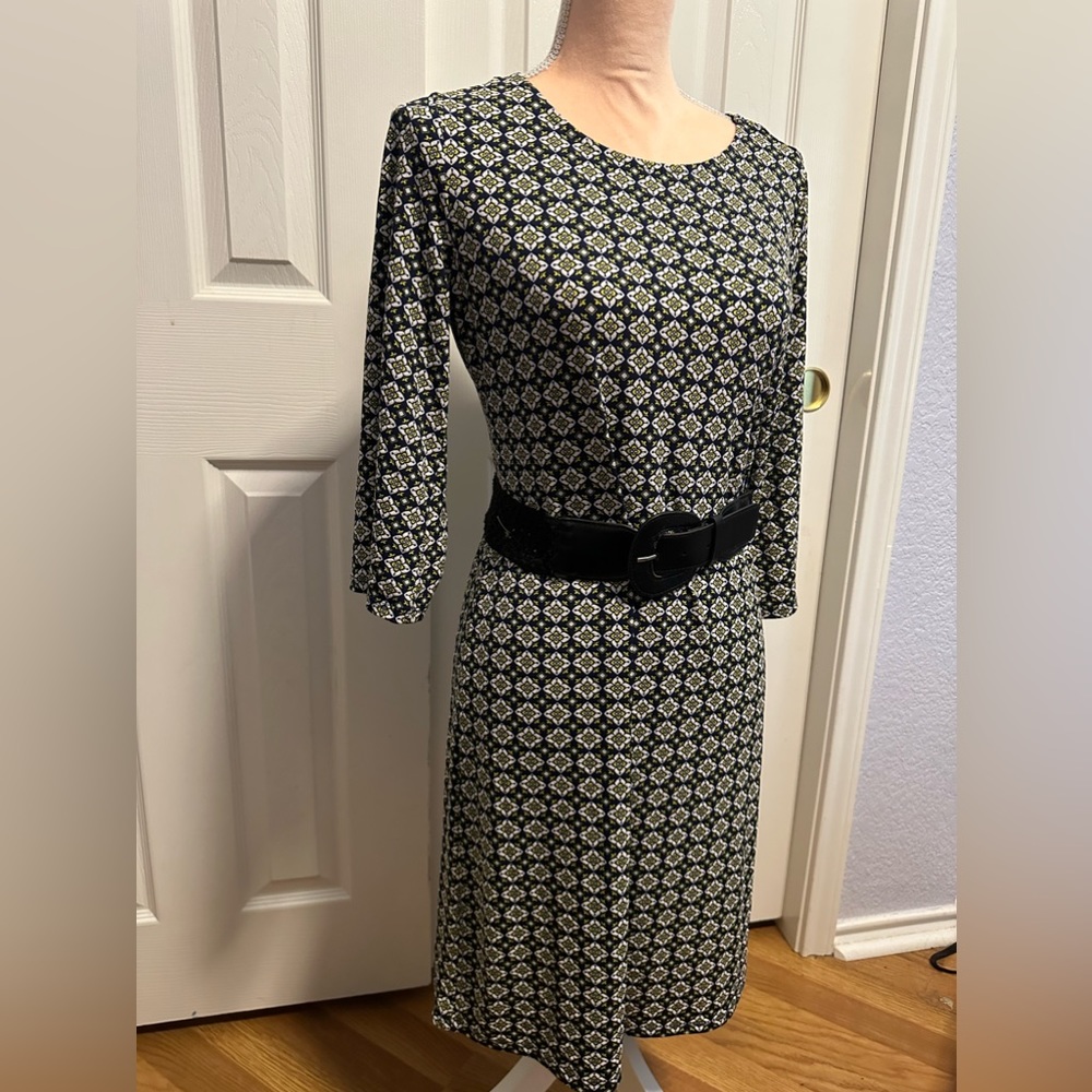 Abstract Tunic Dress - Picture 2 of 13